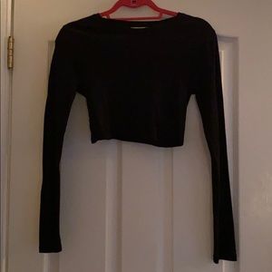 long sleeve crop top